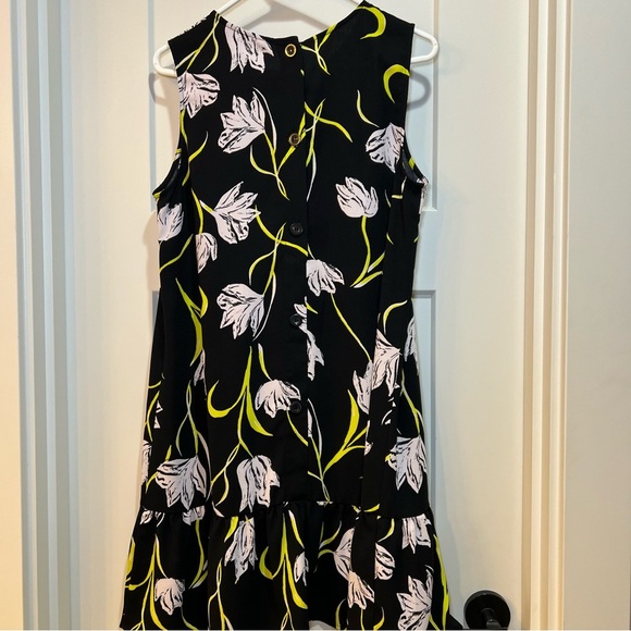 HALOGEN Black Yellow Pink Floral Peplum Sleeveless Shift Dress Size Medium - Picture 4 of 8